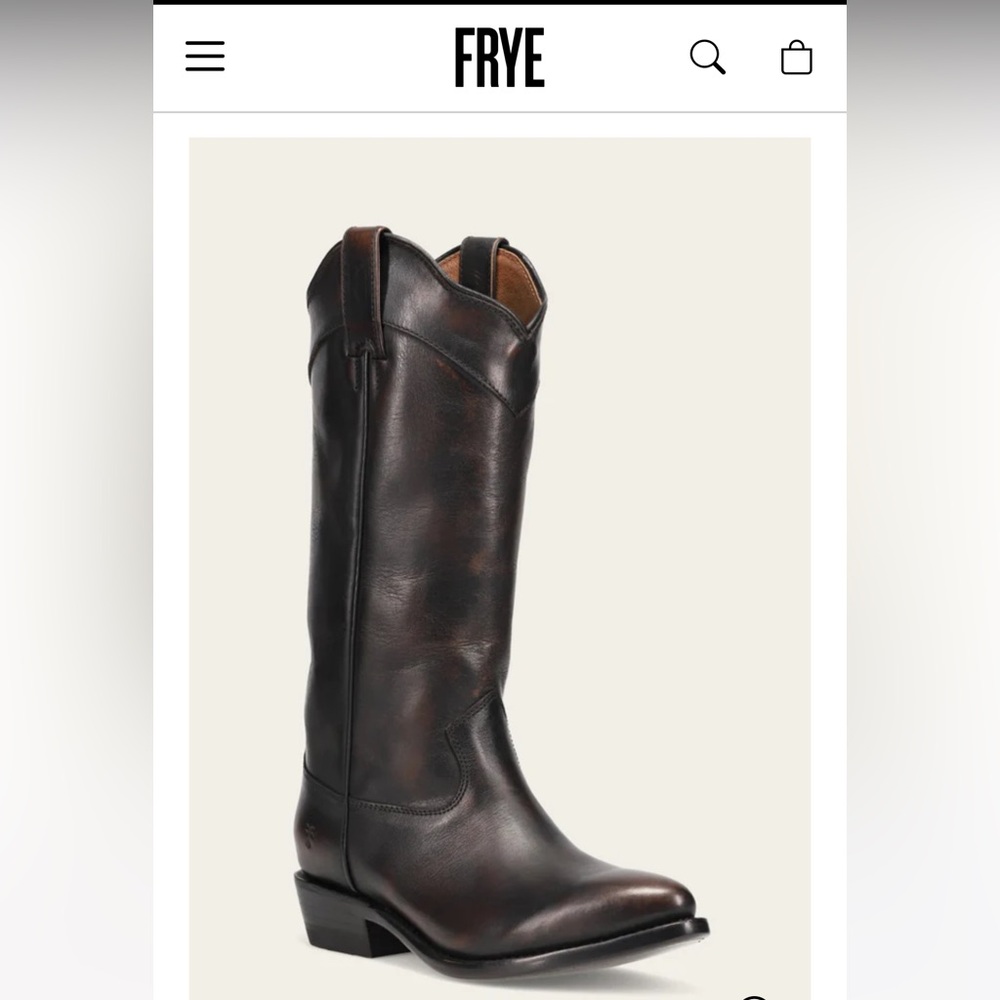 Frye Women’s Billy Daisy Pull-On Boots in Black - New in Box✨